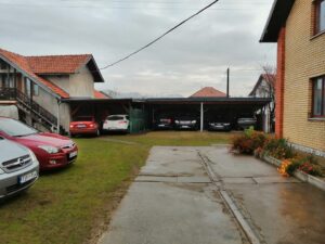 Parking Aerodrom Tuzla 12 min