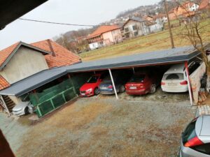 Parking Aerodrom Tuzla 9 min